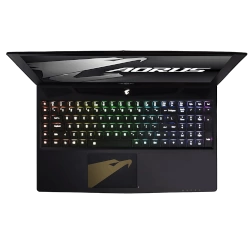 Aorus X5 V8 Intel Core i7 8th Gen GeForce GTX1070 laptop